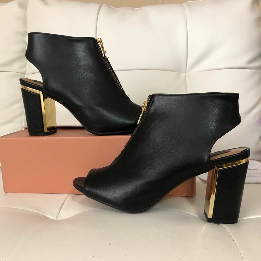 Black Leather Backless Boot Heel w/ Gold Heel Trim